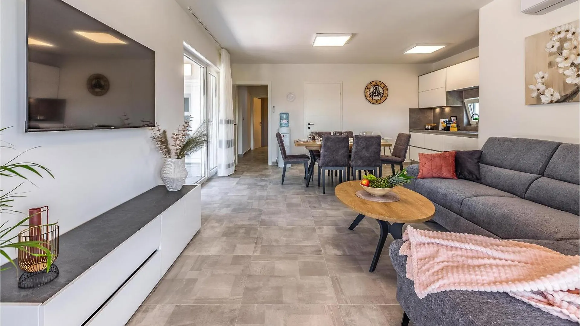 3 Bedroom Amazing Home In Stinjan 0*,  Croatia